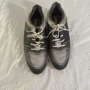 FootJoy HyperFlex 2.0 Gray & Black Spiked Golf Shoes Men’s Lightweight 9M